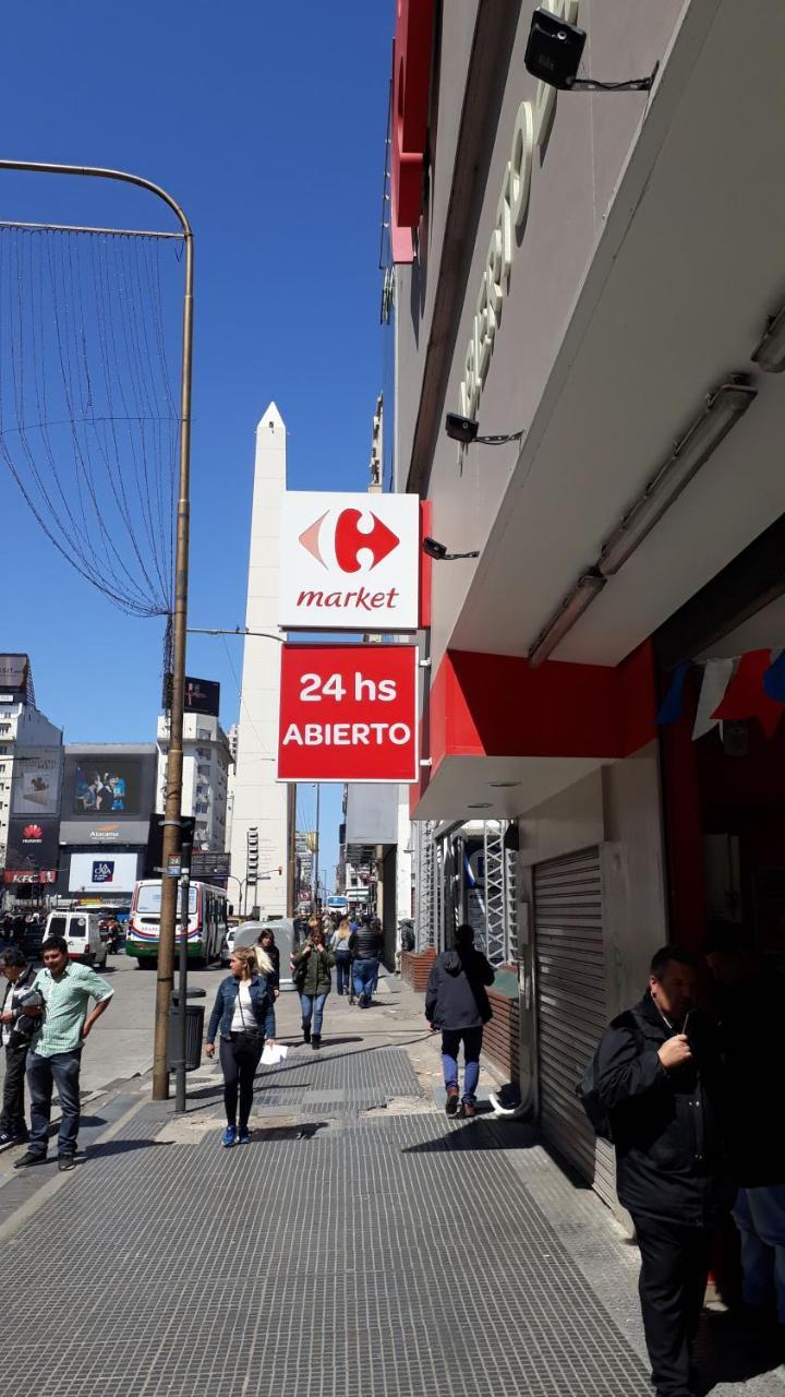 Tango Pop Junto Al Obelisco En 820 Avenida Corrientes * Buenos Aires