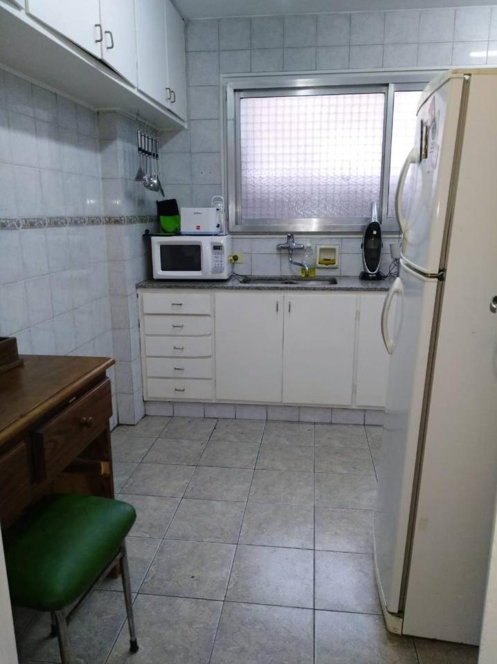 Apartment Confortable Dpto ,100 M2, Cochera En El Edificio Gratis , Balcon Grande A La Calle, Cerca Movistar Arena Buenos Aires
