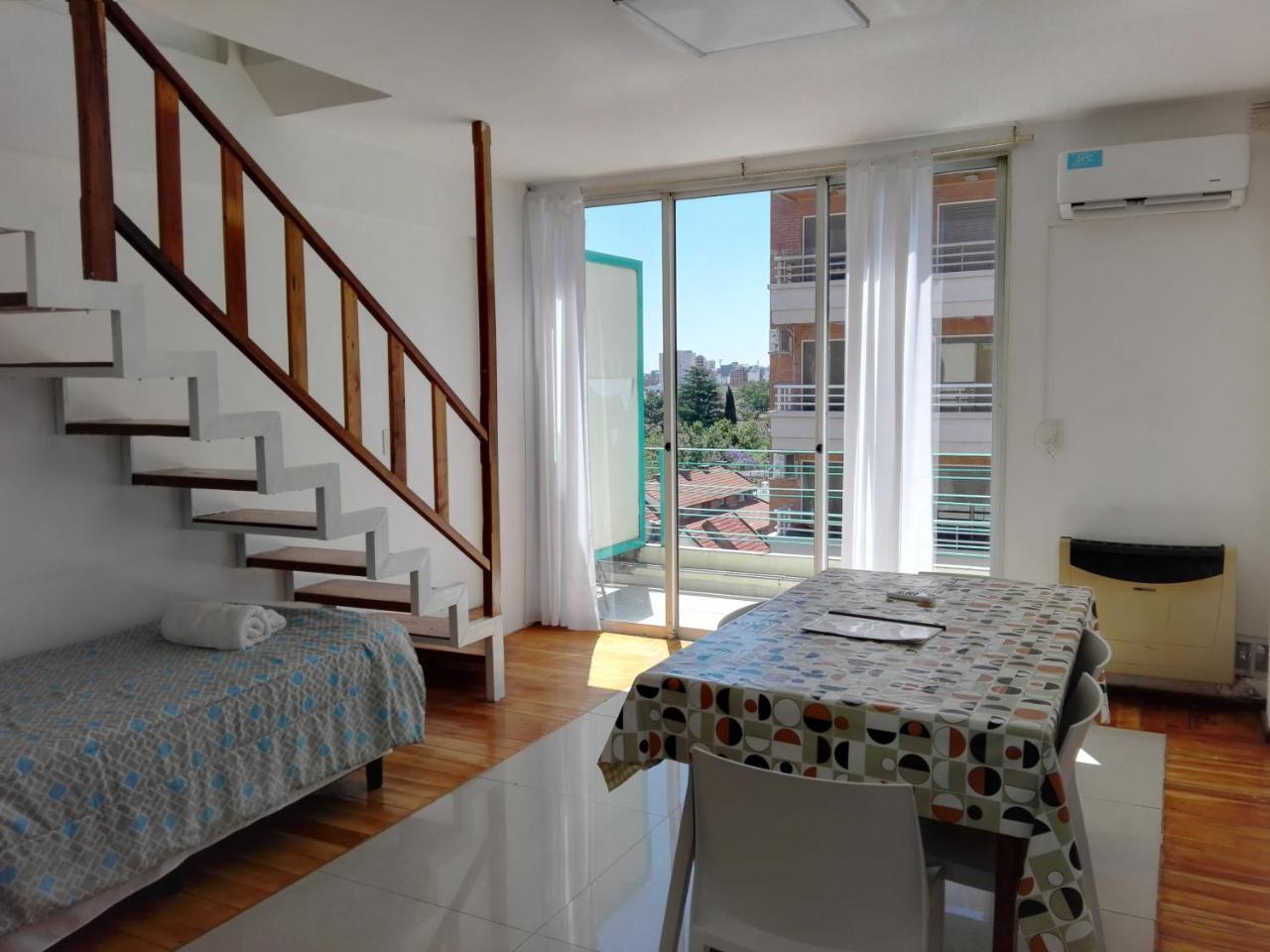 Roosevelt Apartment *