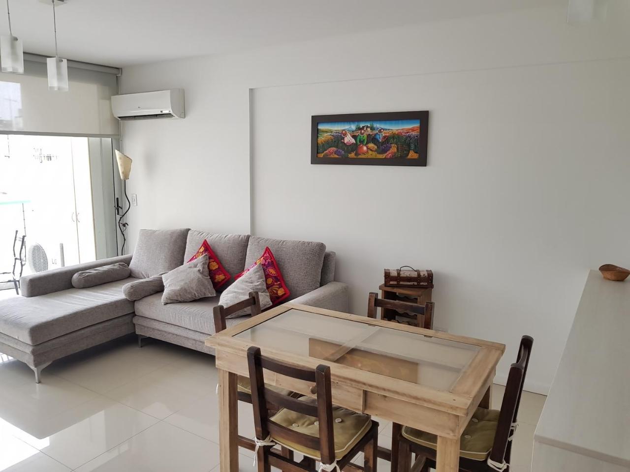 Apartment 4300 Avenida Corrientes *
