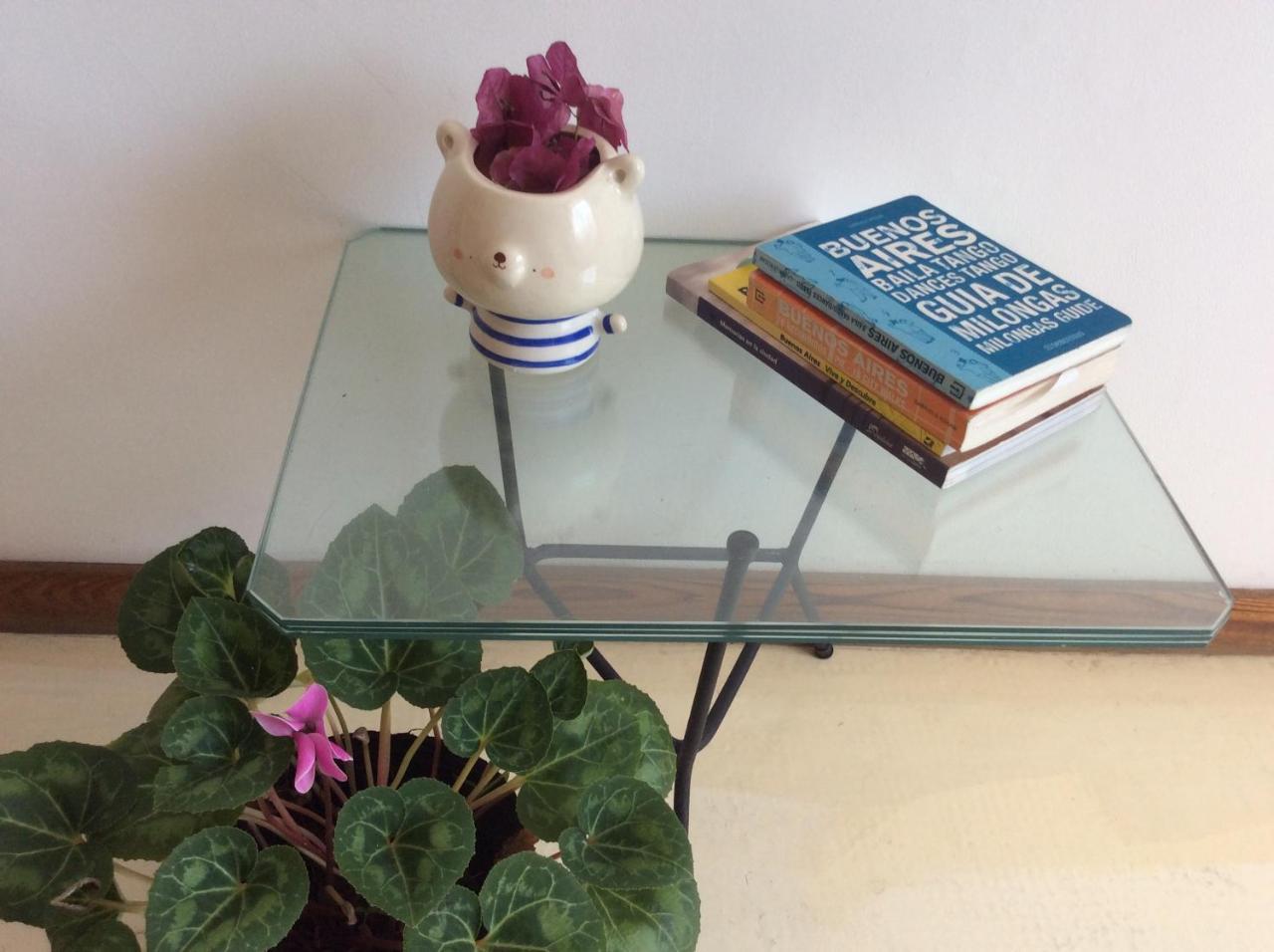 Only Women Palermo Blue Homestay