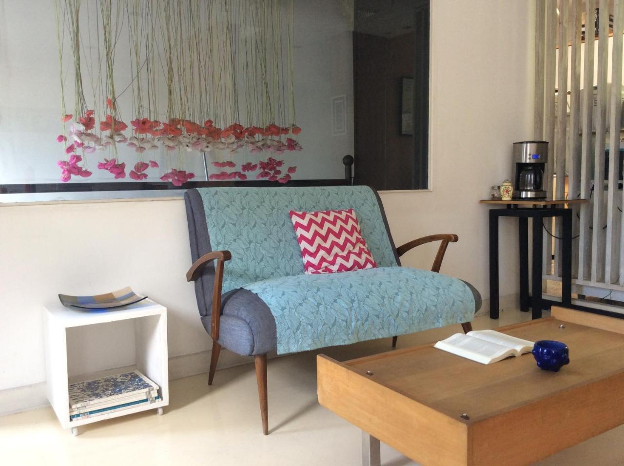 Only Women Palermo Blue Homestay *