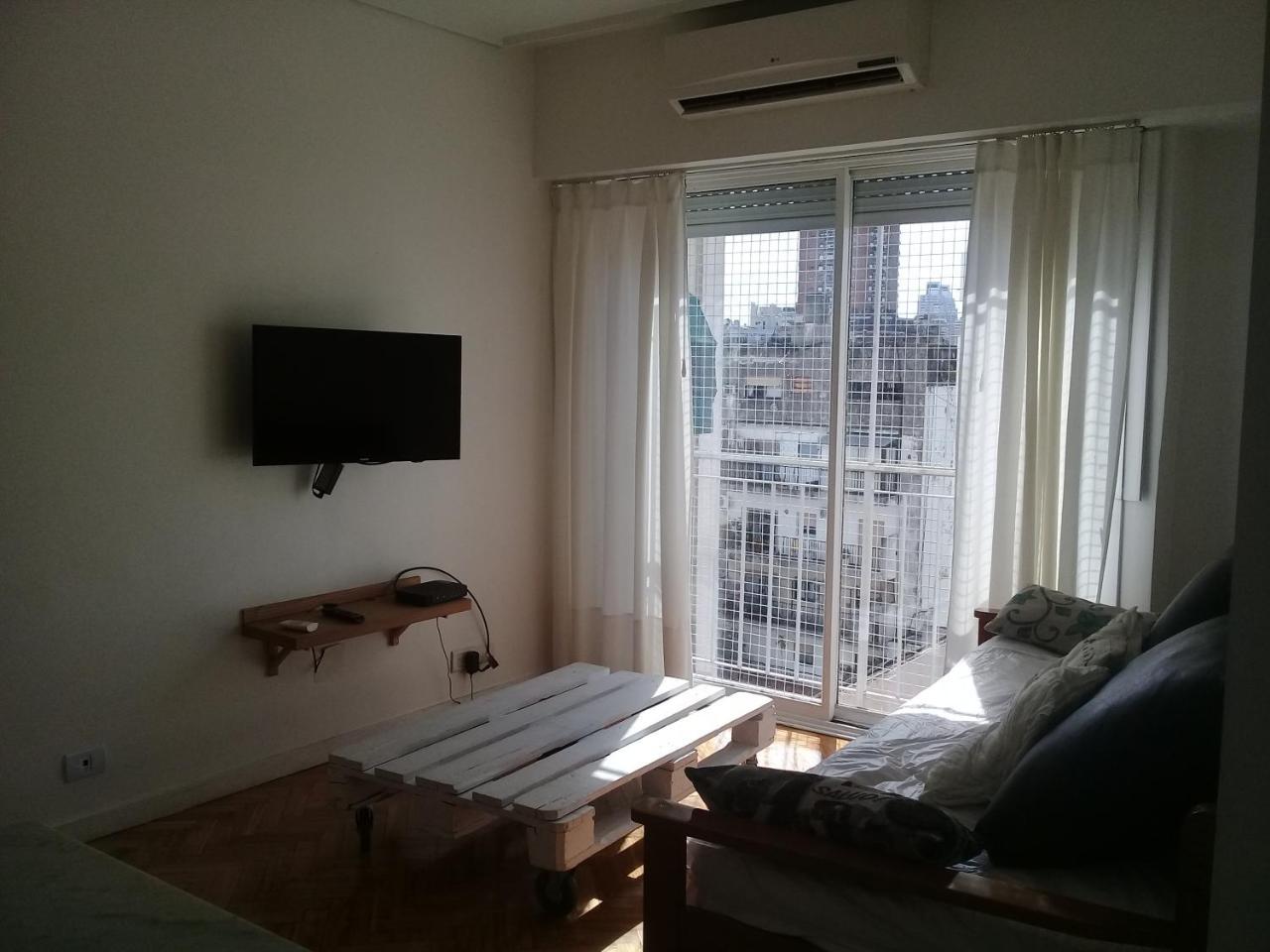 Sunny Recoleta Apartment