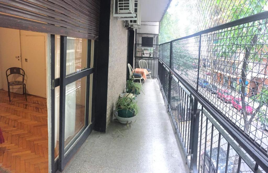Apartment Confortable Dpto ,100 M2, Cochera En El Edificio Gratis , Balcon Grande A La Calle, Cerca Movistar Arena