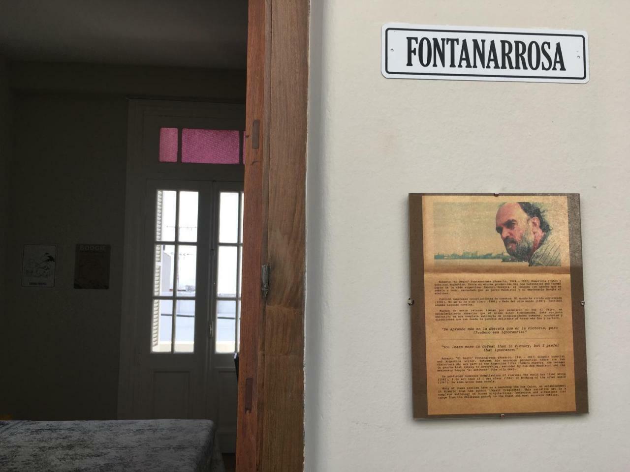 Bar De Fondo Hotel