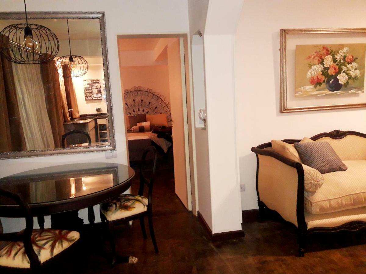 En Recoleta Y Con Jardin Apartment Buenos Aires