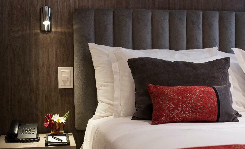Aparthotel Arc Arenales &