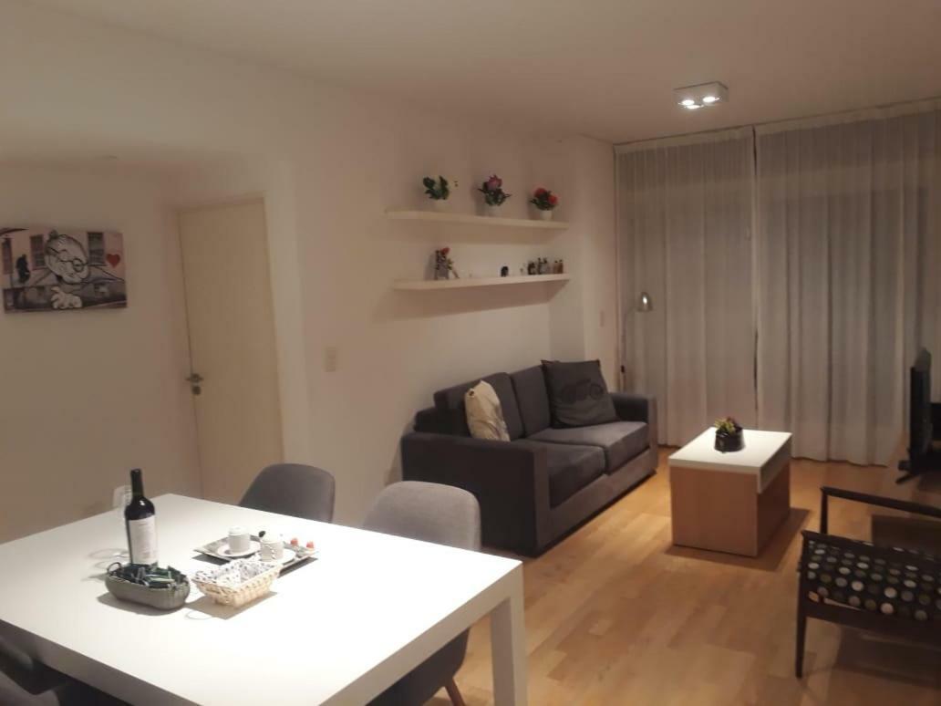 Luxury Tower & Apartment *
