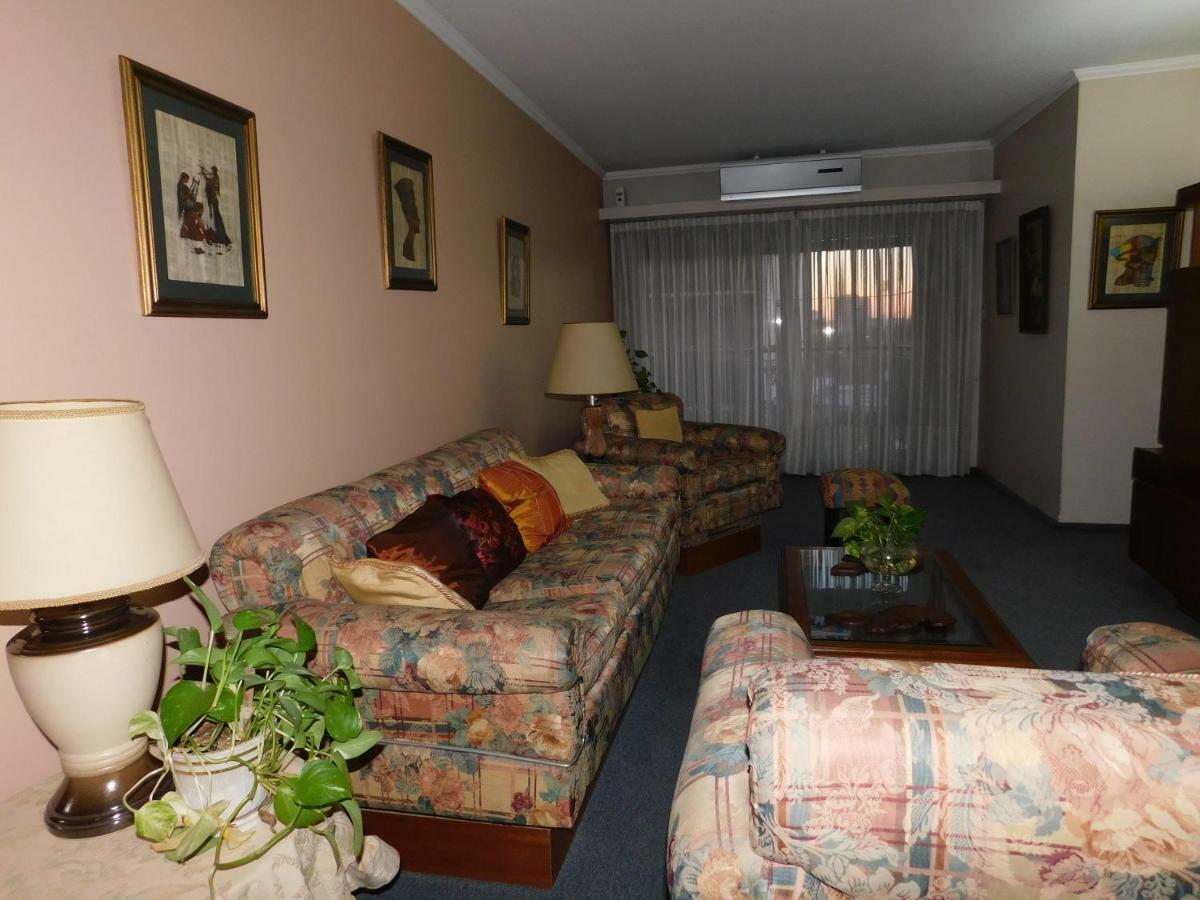 Charlie's Caballito Town Apartment