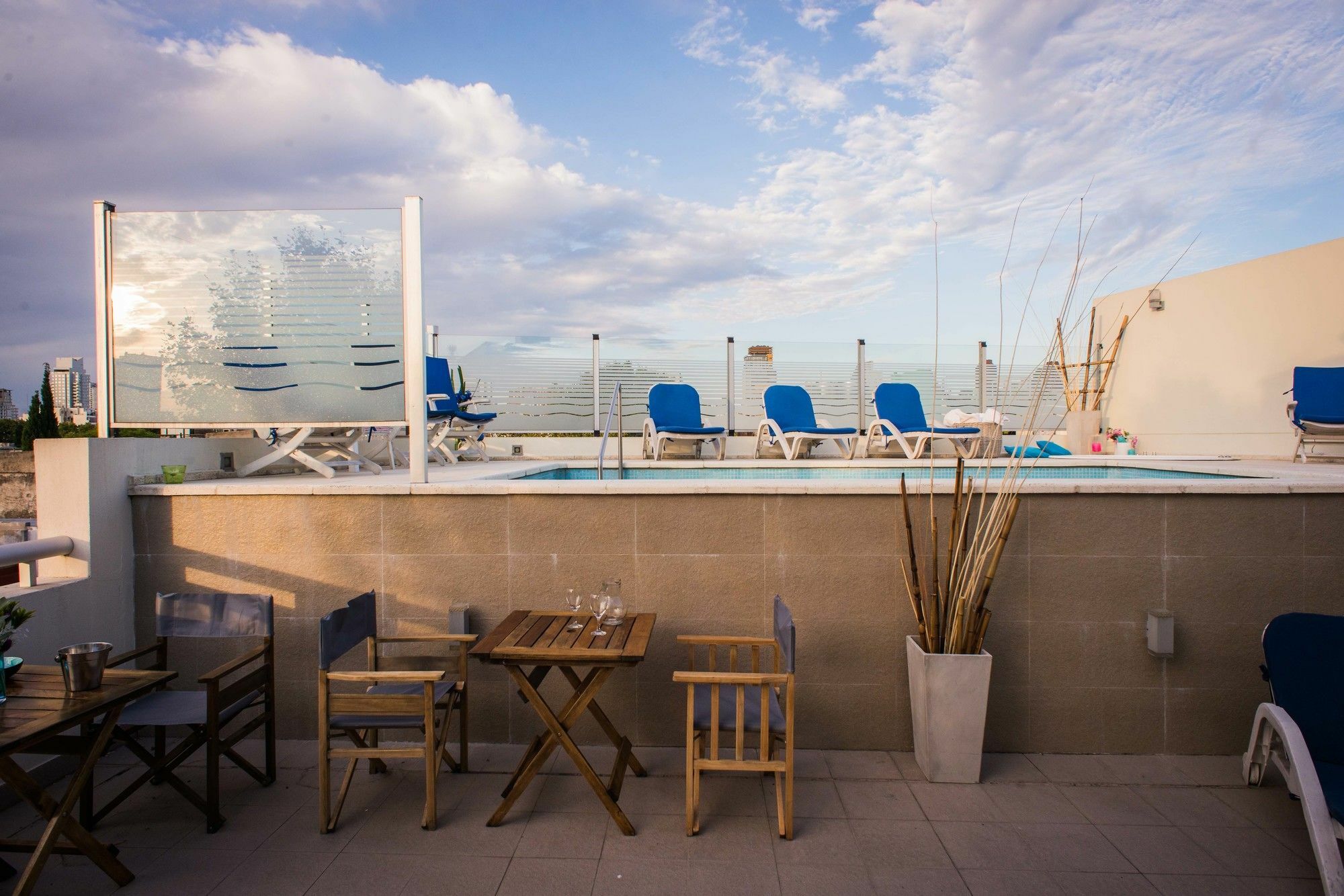 Soho Point Apartment *