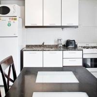Apartment Atenea & *