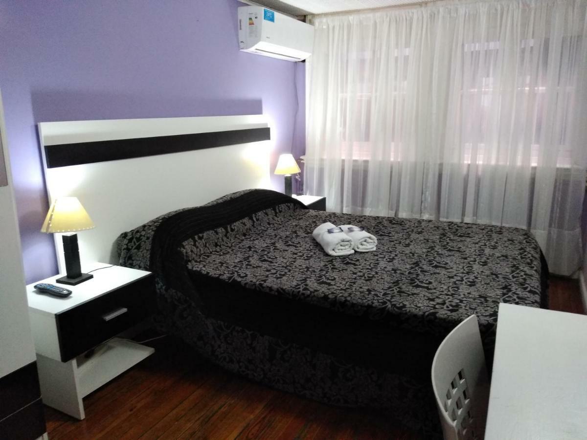 Estoril Hostel *