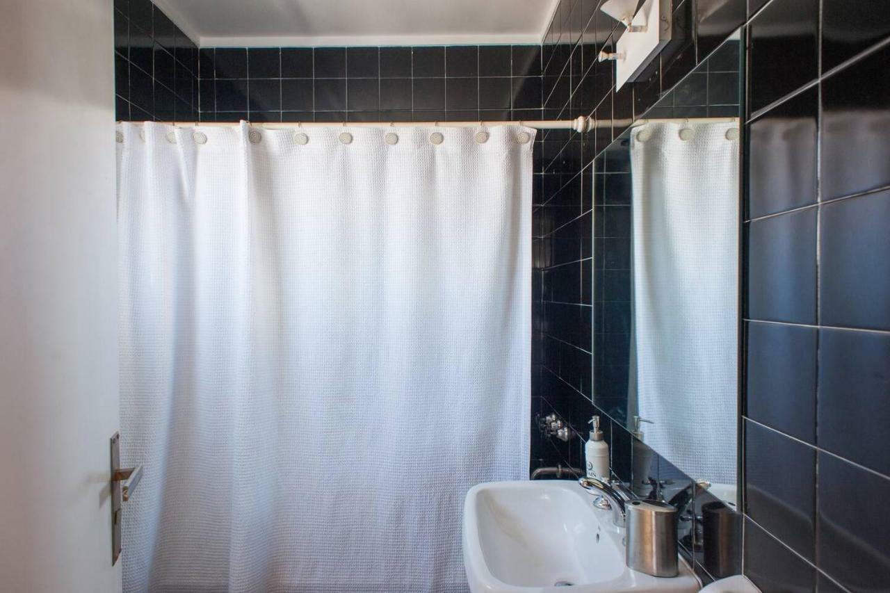 Apartamento En Recoleta. La Mejor Ubicacion!!! *