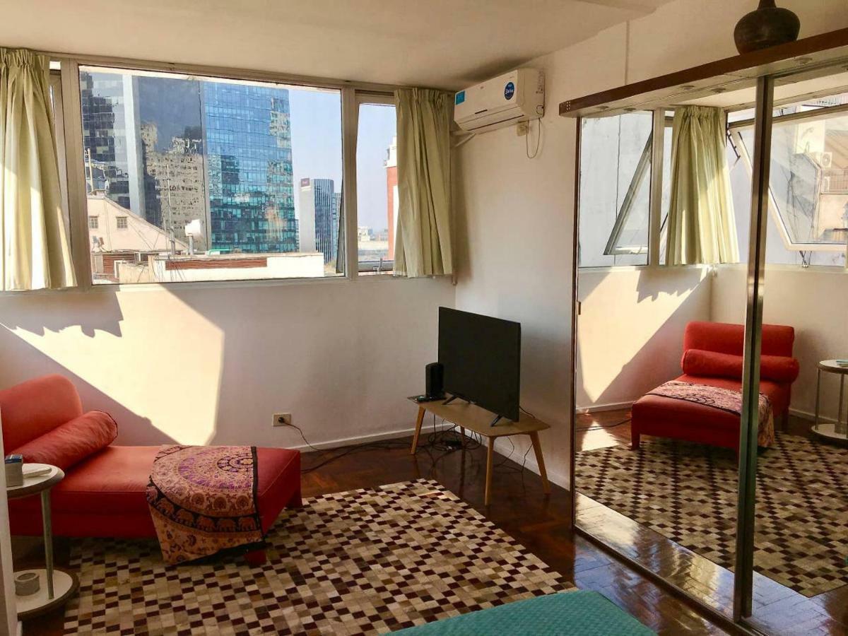 Bright, Open View In Retiro *