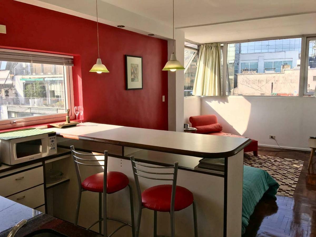 Bright, Open View In Retiro