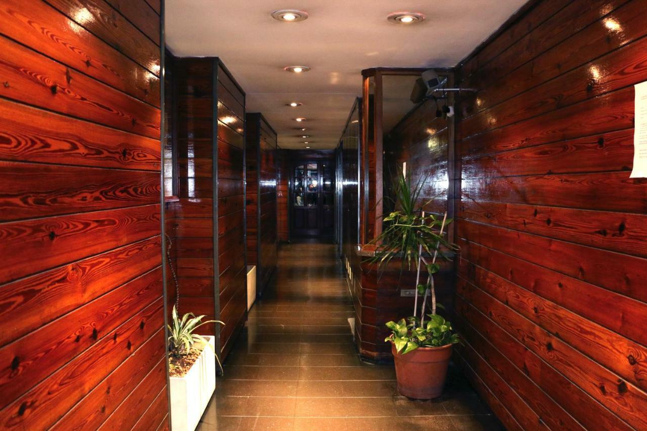 Esmeralda Y Tucuman Apartamento
