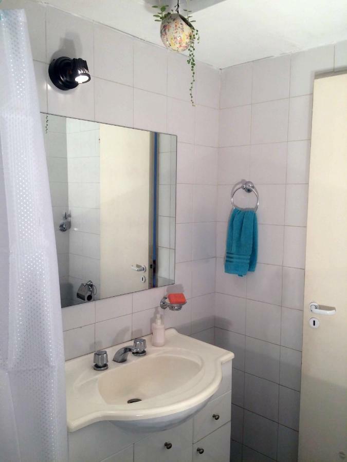 Homestay Only Women Palermo Blue