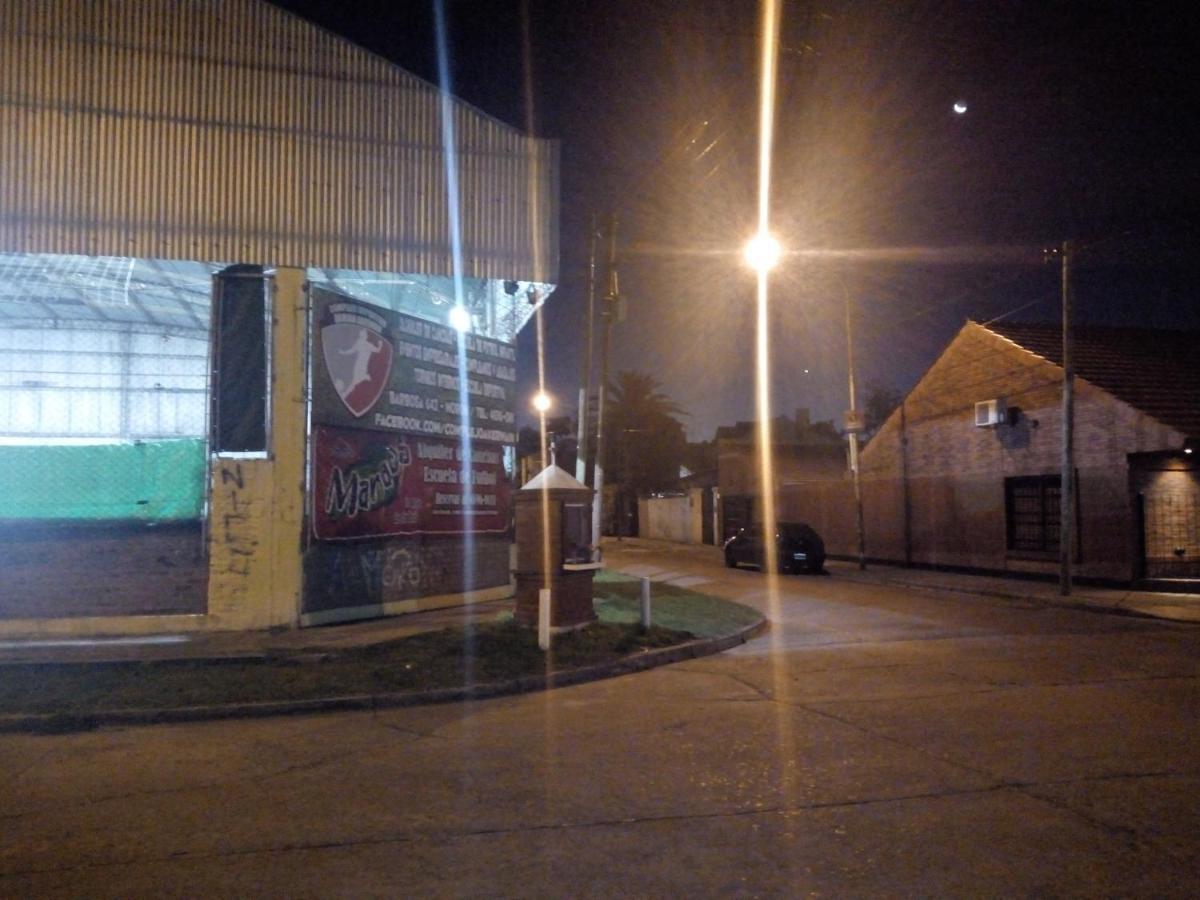 Homestay Pequena En Casa De Familia, Ideal Una Persona Buenos Aires