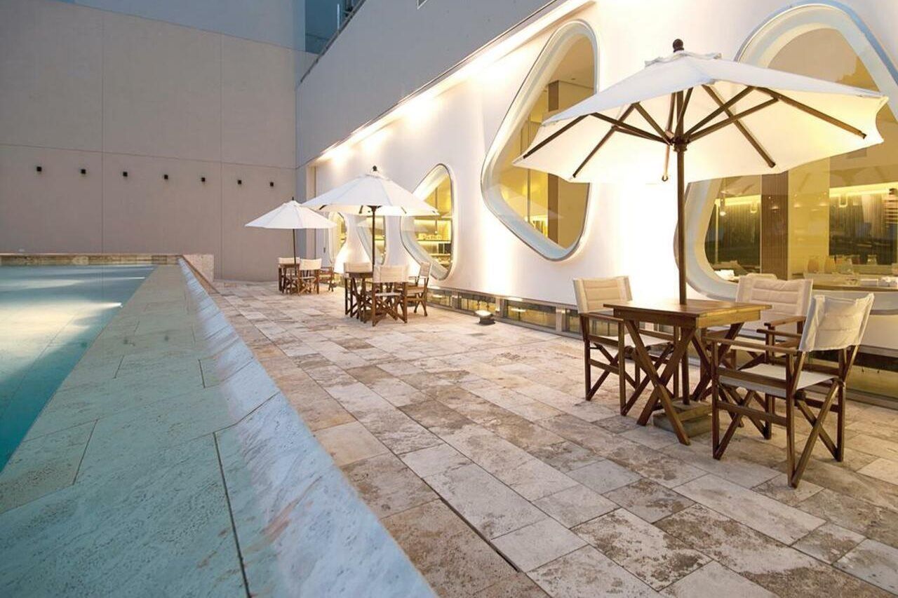 Hotel Dazzler By Wyndham Recoleta