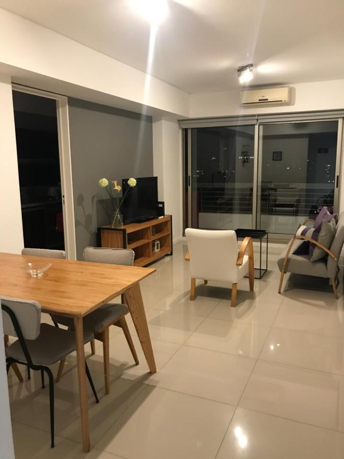 Apartment Vista Al Rio- Topacio Tower Buenos Aires