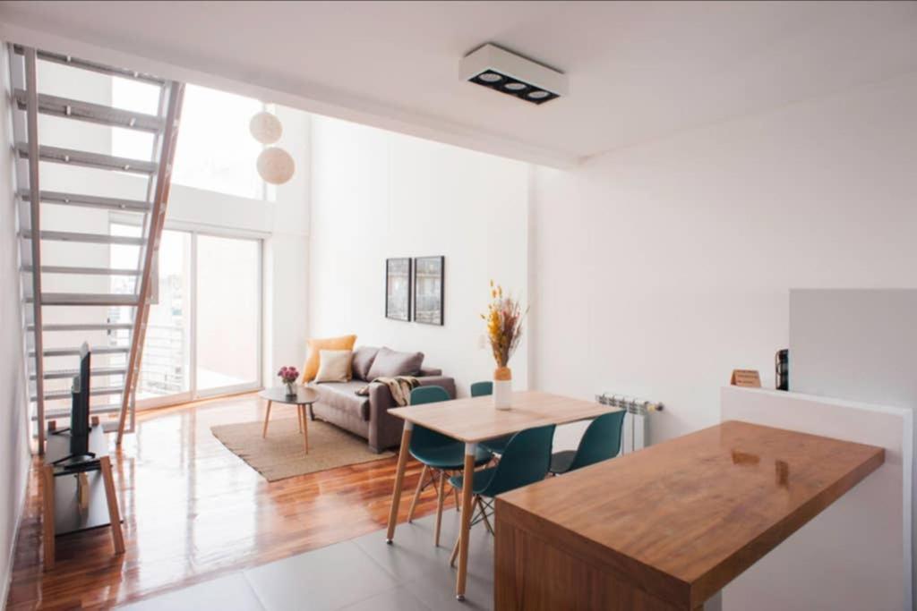 Luminosos Loft En Recoleta 2 Cuadras Del Subte Apartamento Buenos Aires