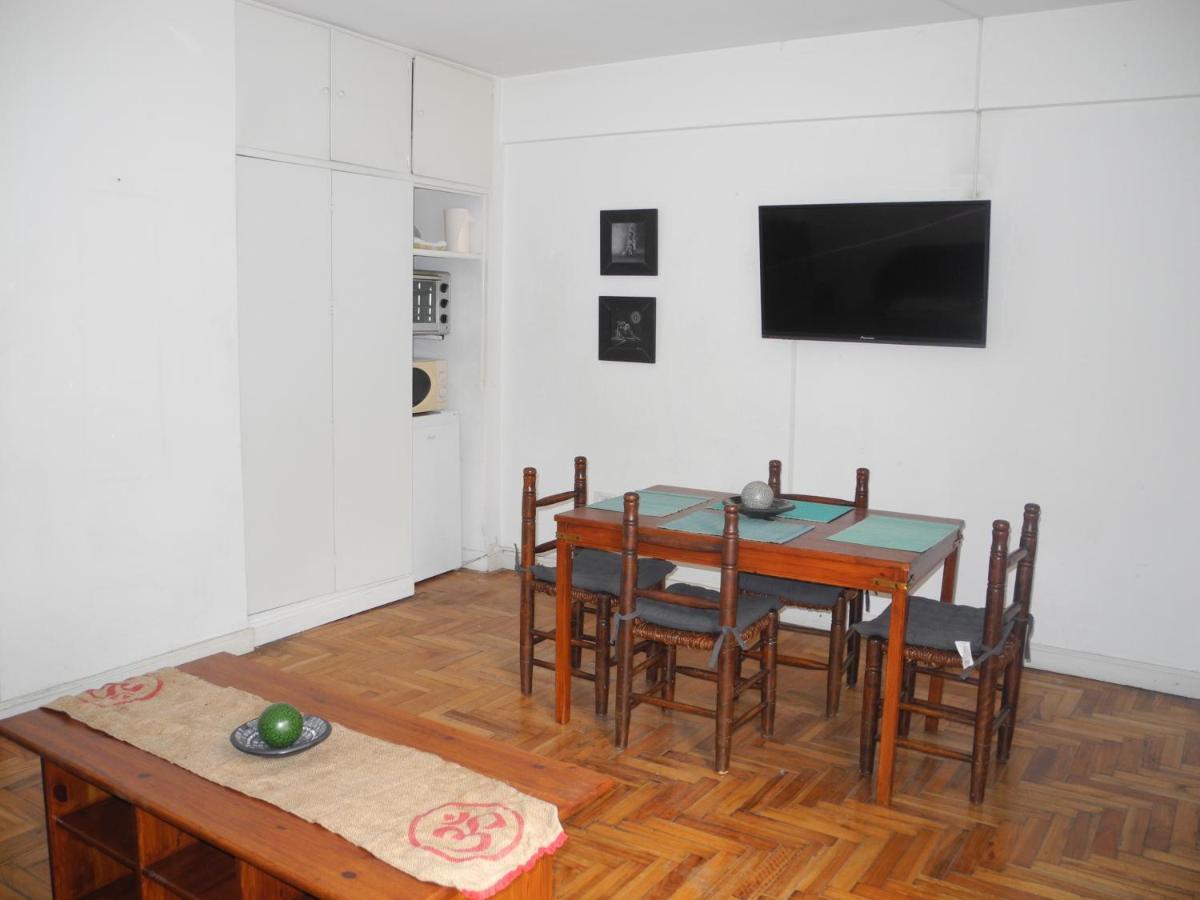 Confortable Departamento En Recoleta Apartment