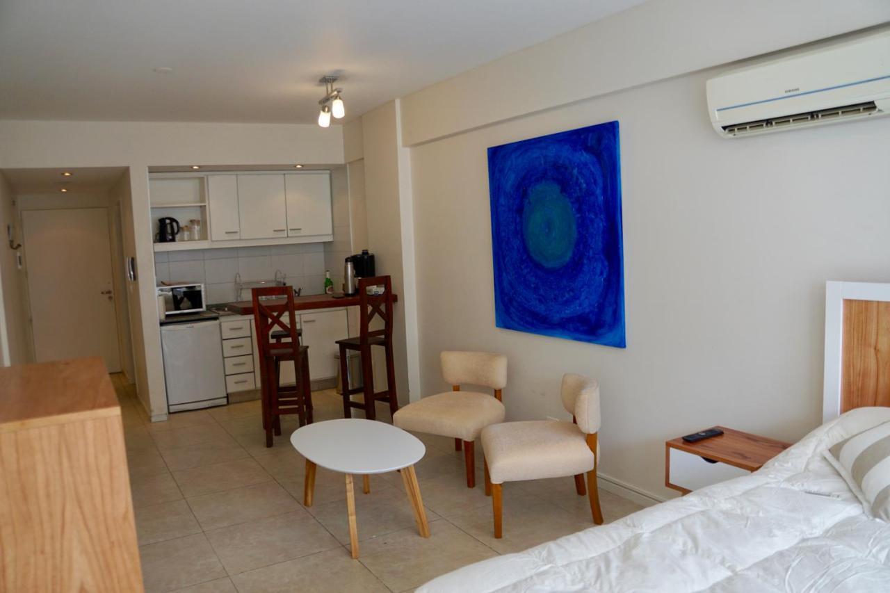 Modern With Private Balcony In San Telmo Apartment