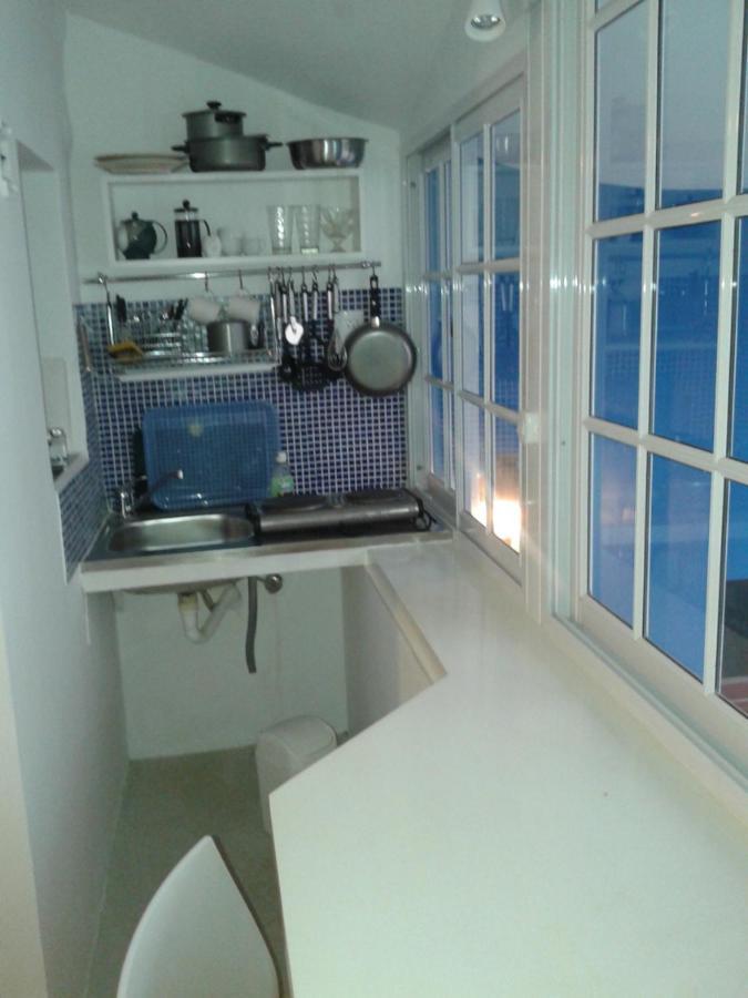 Homestay Monoambiente Con Bano Privado Y Cocineta Dentro De Casa