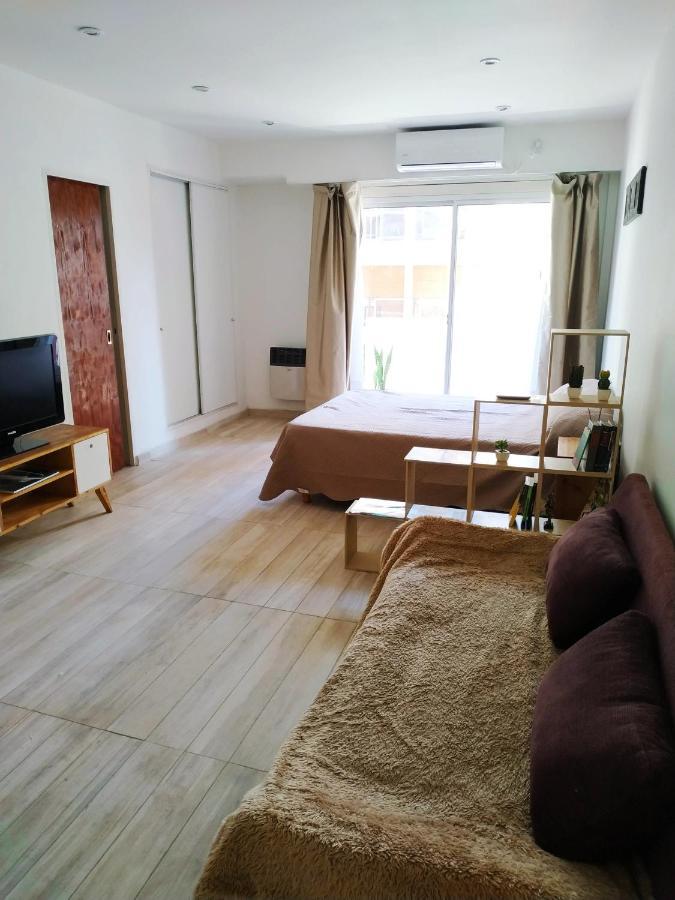 Jose Hernandez Apartment