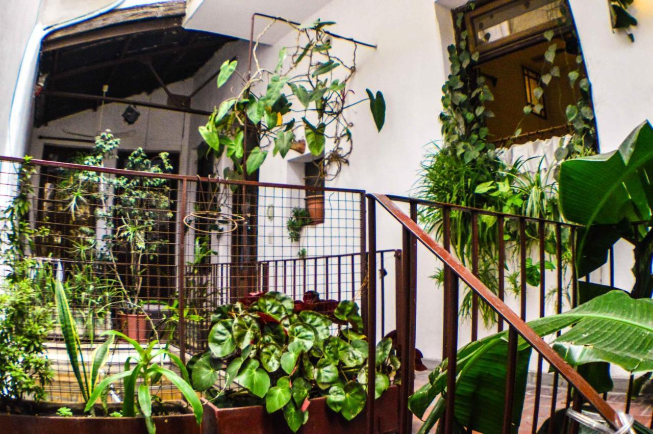 Bed & Breakfast Deptos En San Telmo Kohli House