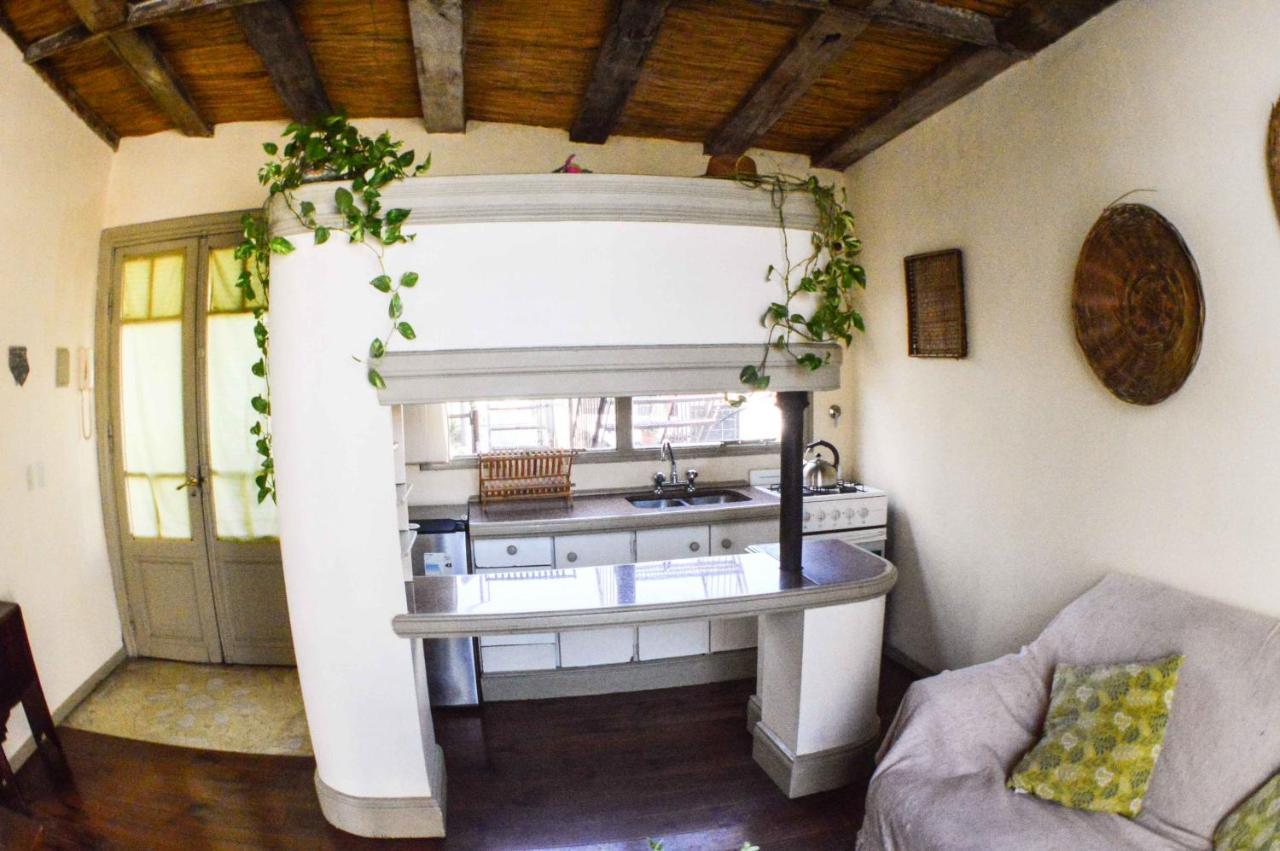 Deptos En San Telmo Kohli House Bed & Breakfast