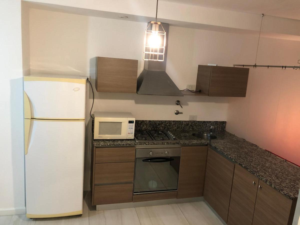Lacroze Avenue Apartment