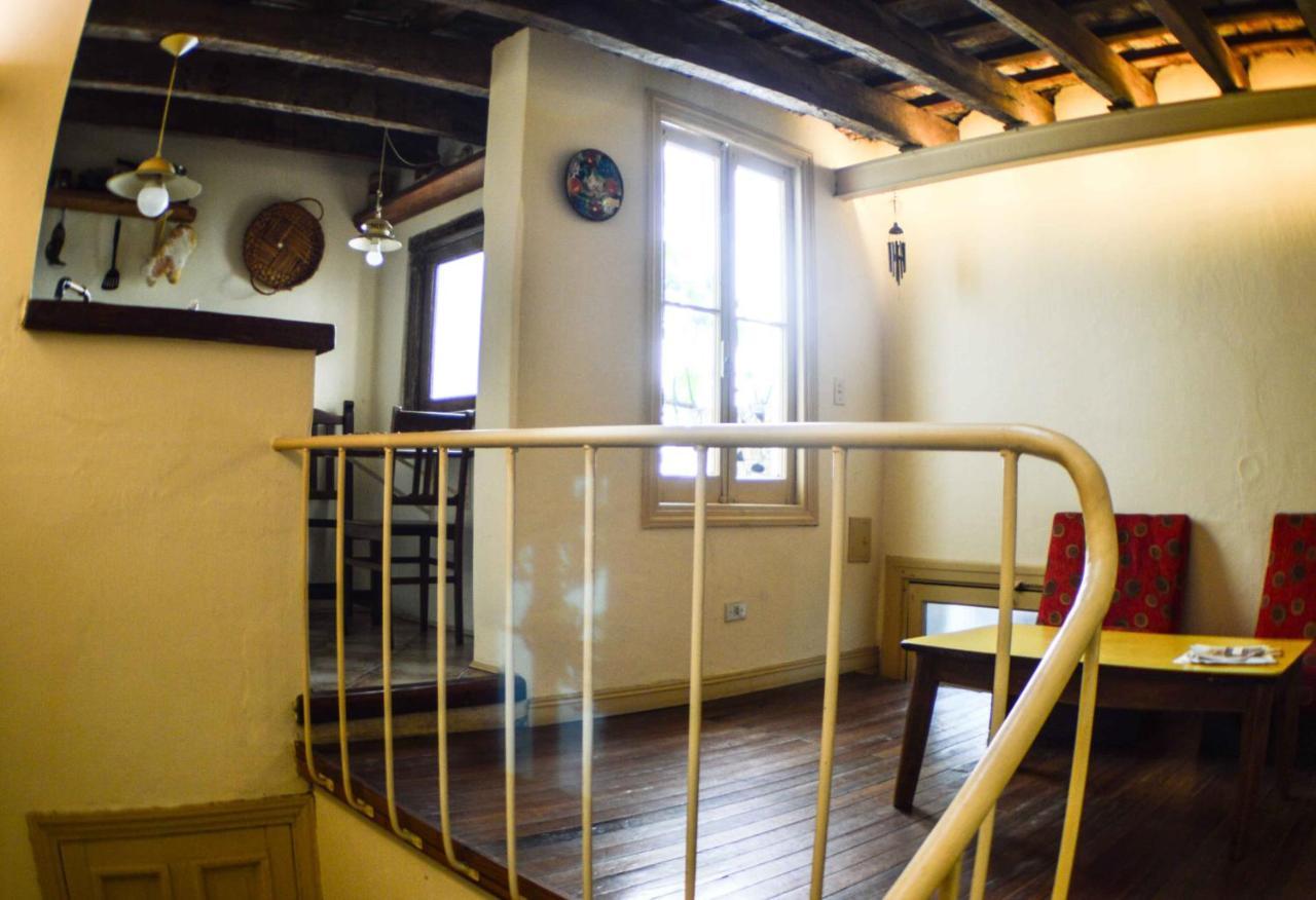 Bed & Breakfast Deptos En San Telmo Kohli House