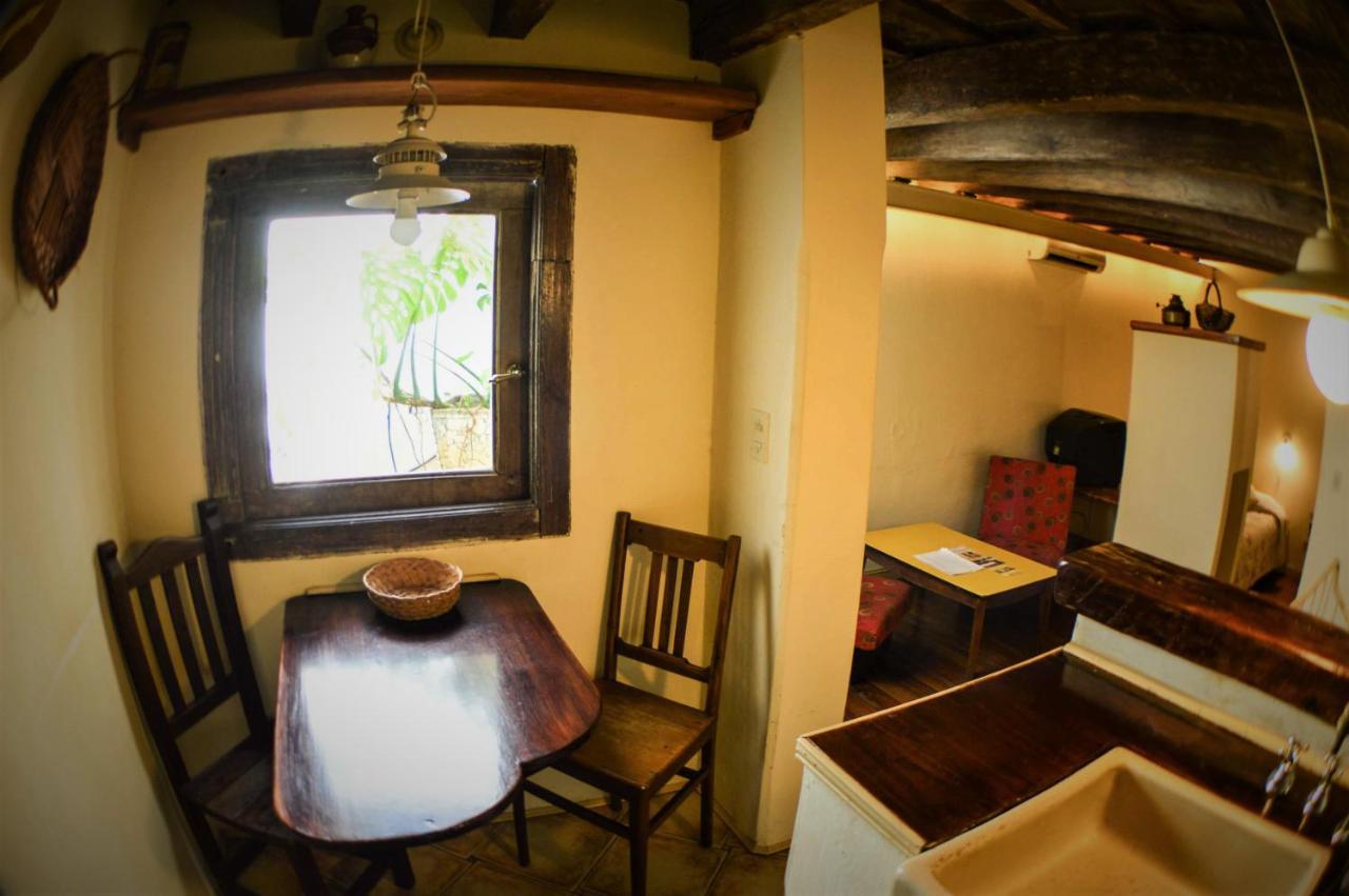 Bed & Breakfast Deptos En San Telmo Kohli House