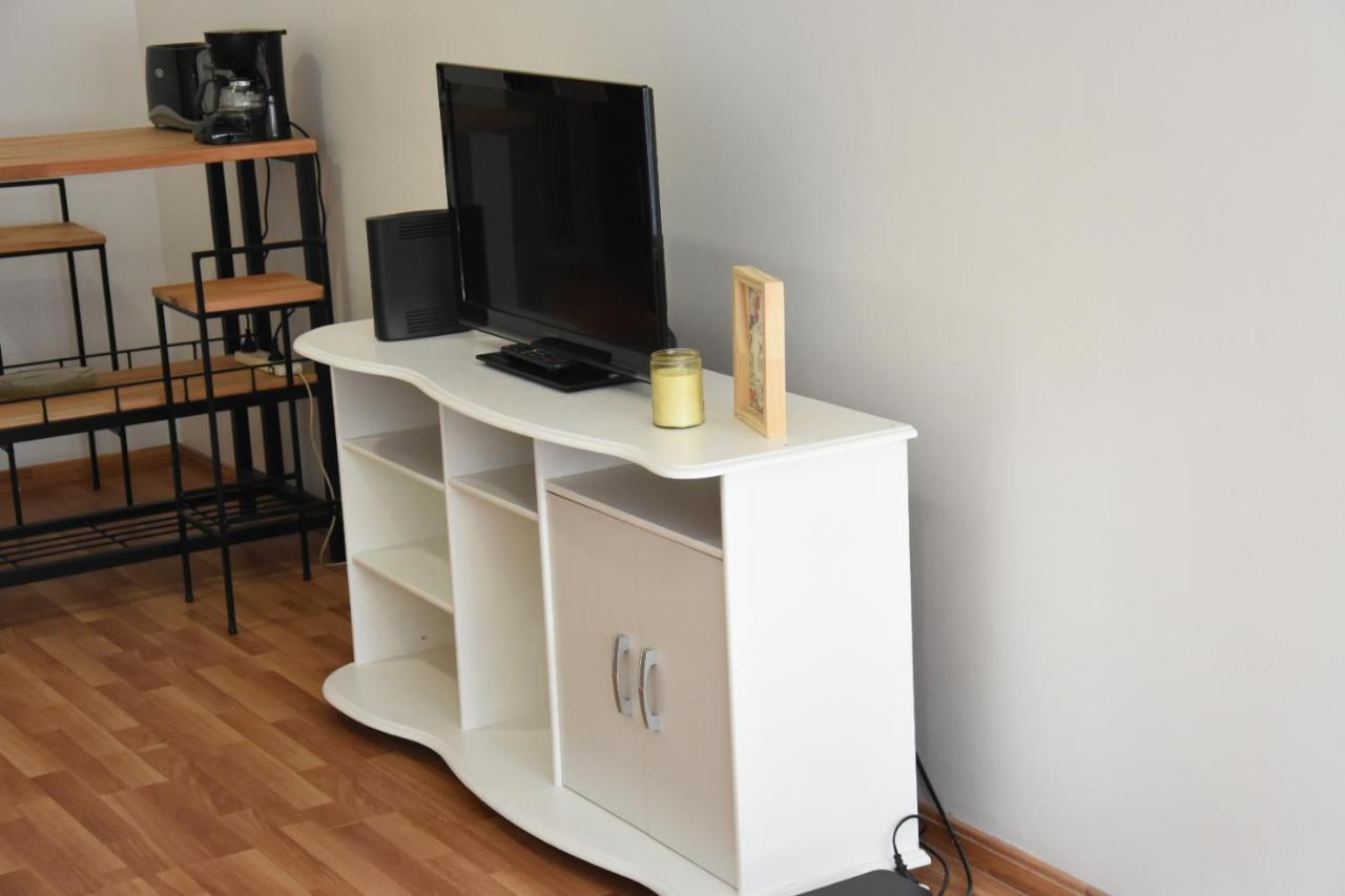 Esmeralda Studio Apartment *