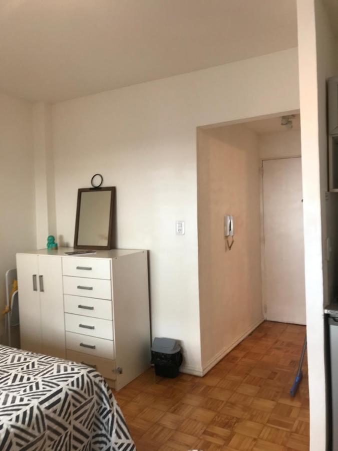 Esmeralda Studio Apartment