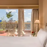 Exe Hotel Colón