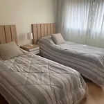 3 Amplios Ambientes Excelente Ubicacion-Avenida Corrientes Almagro- Cerca De Todo