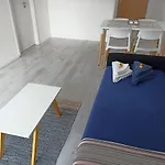 Deptos con Pileta, GYM, Laundry y Parrilla