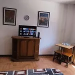 Un Ambiente A Pasos Del Obelisco