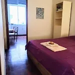 Casa Mayo - Mini Depto 2 Amb - Bano Compartido