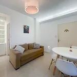 Charming Stay With Patio In Colegiales