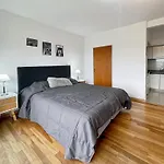 Cozy Studio On A High Floor With Panoramic Views In Villa Urquiza