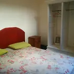 Mantengase Hostel