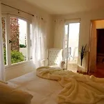 Aura Suites Boutique Hotel