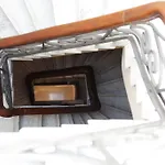 2055 Petit Hotel * Low Cost *