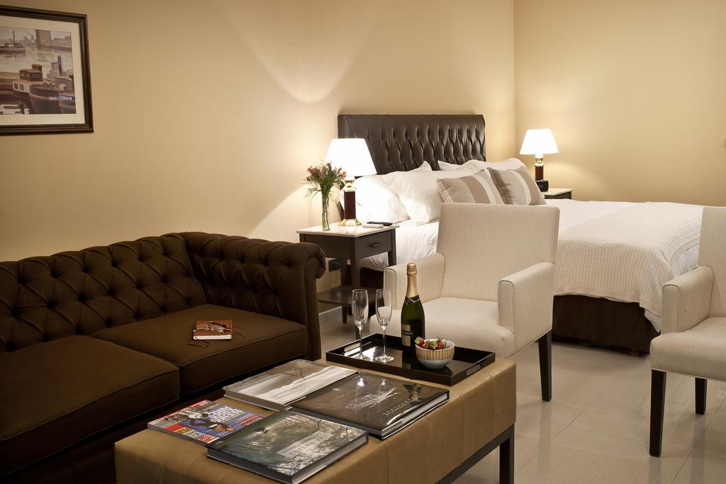 Palermo Tower 4*