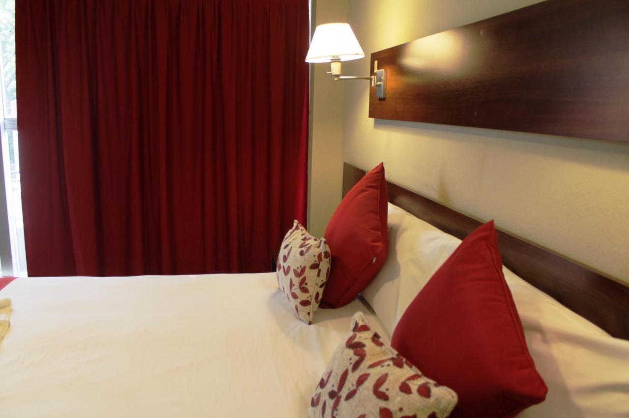 Hotel First Palermo 3*