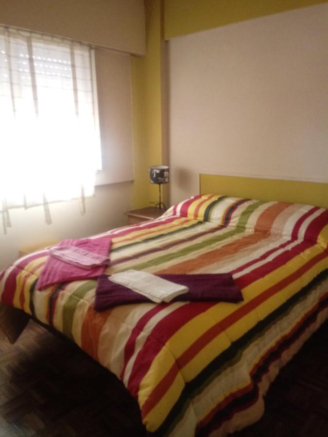 Calido En Parque Lezama Apartamento *