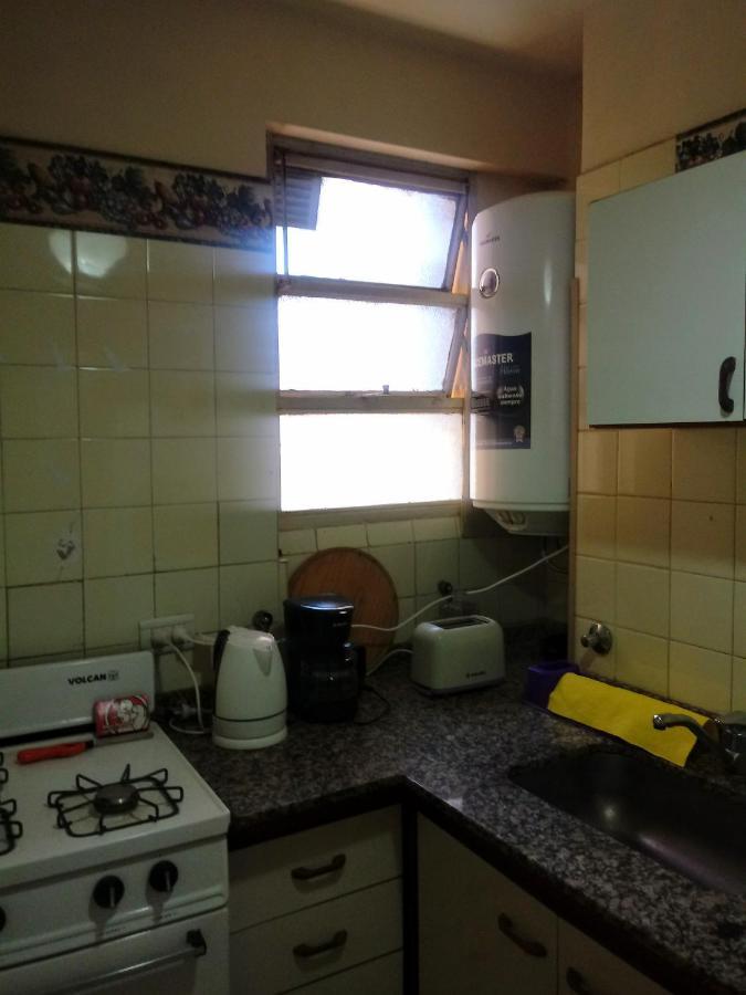 Apartamento Calido En Parque Lezama Buenos Aires